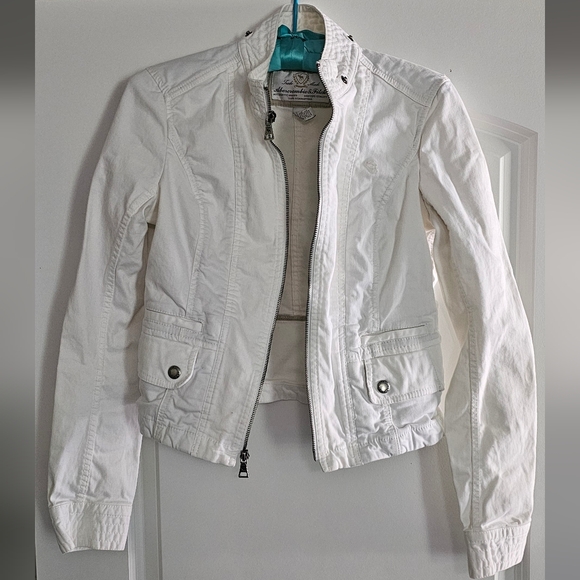 Abercrombie & Fitch Women's Cream Bomber Jacket - Picture 1 of 5
